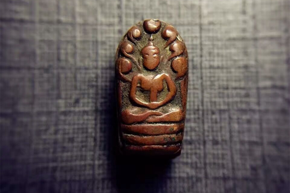 小七龙佛01