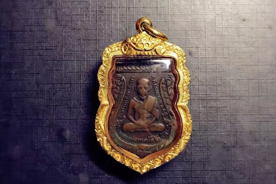 阿赞添加持的龙普托01