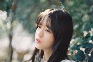 1989.8狮子座明年运势之女生在爱情中的心软指数