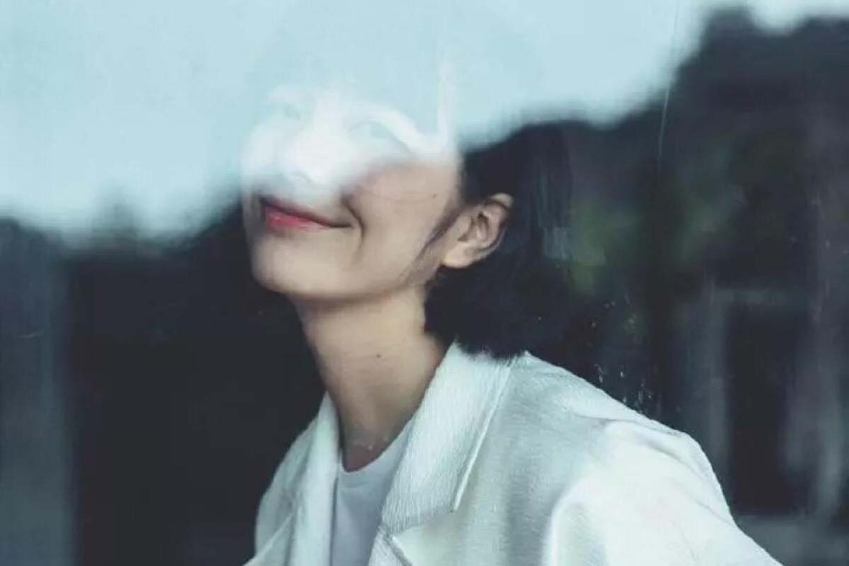 狮子座明天运势，狮子座们一生会拥有几辆豪车