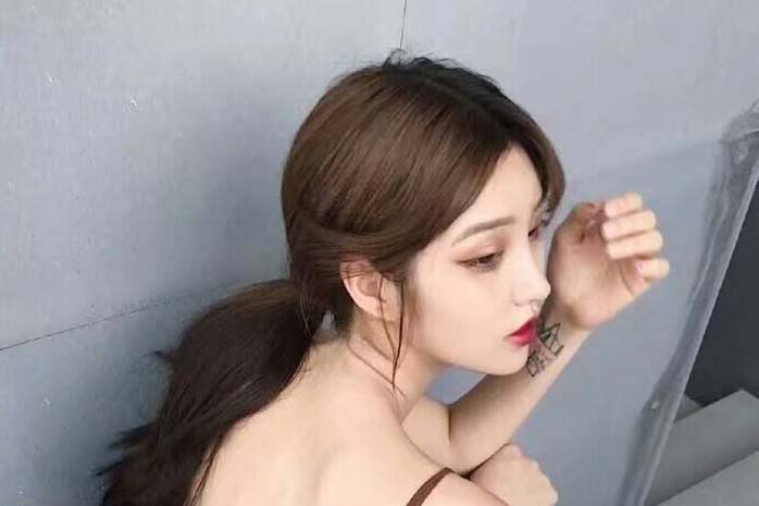 2012狮子座12月运势的女生最适合养哪种狗