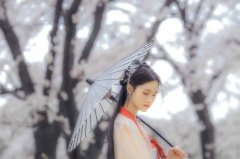 狮子座今日星座运势，该注意狮子座的男生们有哪些爱情阴谋