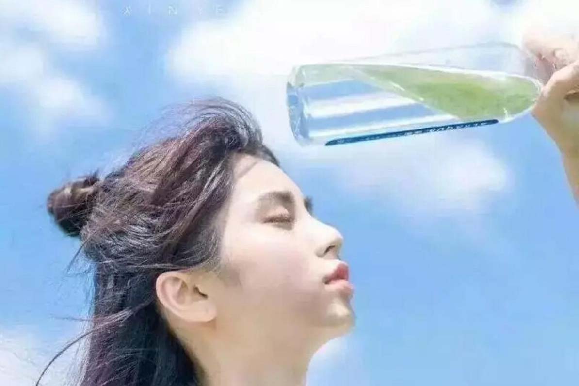 狮子座女生四月运势，在什么时候，会激发狮子座女生们想找对象