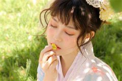 2019年狮子座每月运势：狮子座的男生们，出门会帮女票提包吗