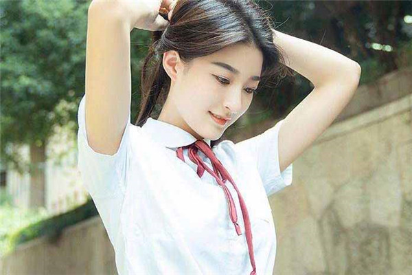 狮子座今天的运气:狮子座的女生们,20岁被叫欧巴桑,糊你一熊脸