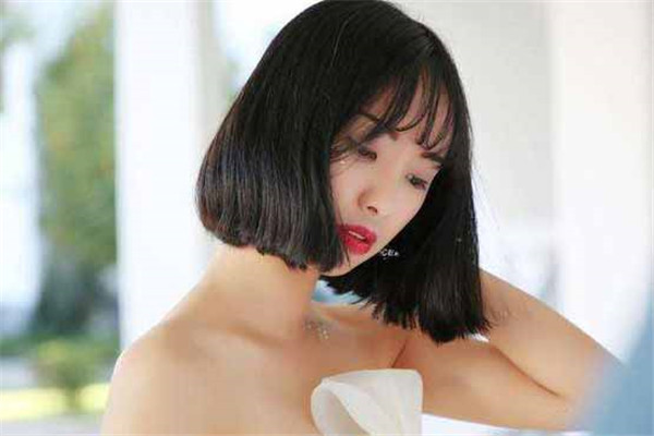 狮子座今年的运势大概怎么样?污话时间到,狮子座的女生们如何勾引男票嘿咻