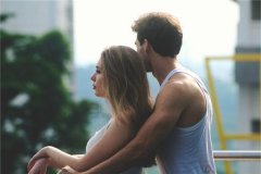 狮子座14年运势:狮子座的女生们如何面对爱吃醋的男友
