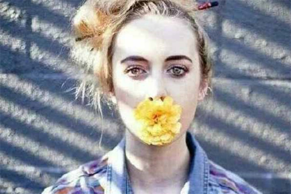 狮子座和狮子座合适吗?狮子座男生最希望回家看到狮子座女票在做什么?