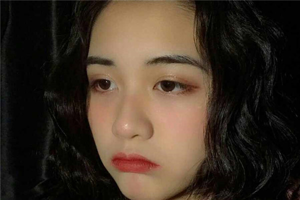 一哭二闹三上吊,狮子座是如何捉奸的