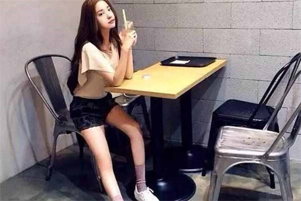 狮子座跟双鱼座,撩妹技能满点,狮子男都是怎样撩妹的