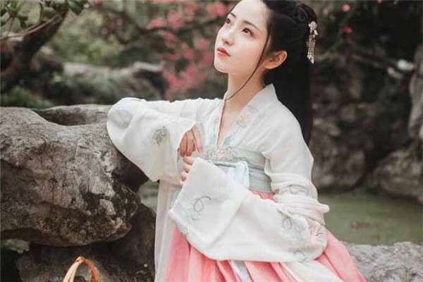 当热恋中的狮子座与狮子座突然被抛弃