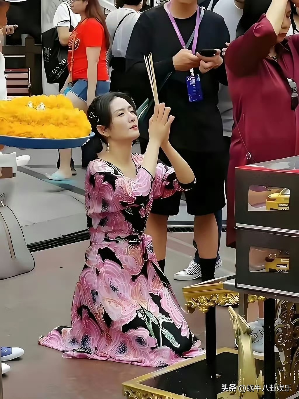 谢娜泰国四面神